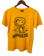 Load image into Gallery viewer, Mooneyes Peanuts Go! With Moon T-Shirt - Med
